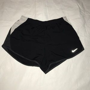 Black Nike shorts